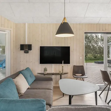 Sinikka - 350m From The Sea By Interhome Feriehus