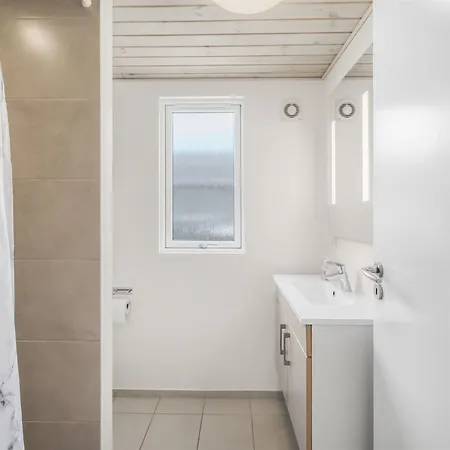 Ferienhaus Sinikka - 350m From The Sea By Interhome Ålbæk